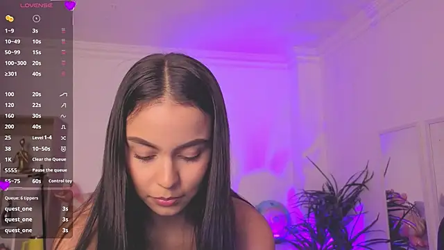 Aleejaa__ live