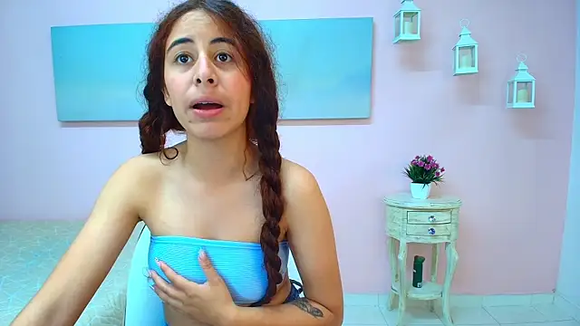 scarlett_clyde live
