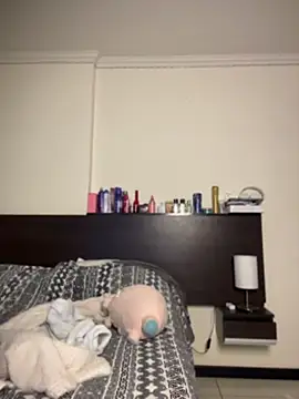 NicoleWilder live
