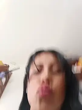 _andrea30 live