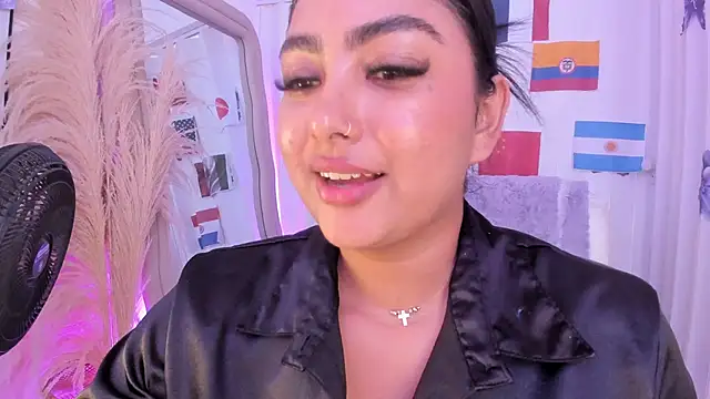 NatashaBrown12 live