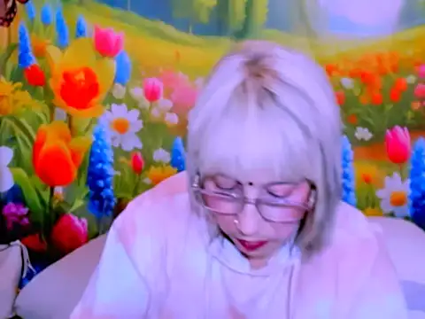 indianroxy live