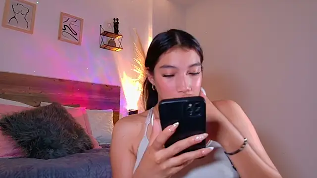 _Emmakiss_ live