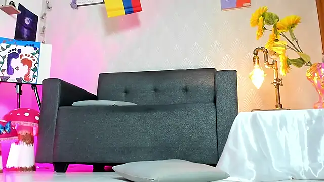 Alaia_Love77 live