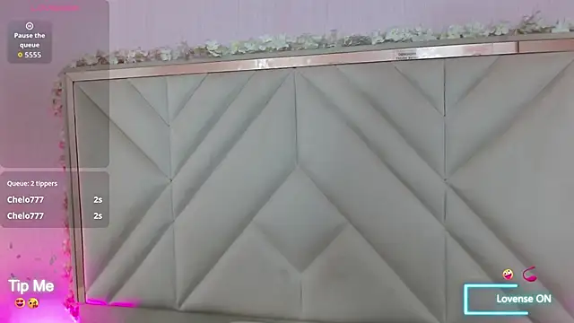 Karla_tay1 live