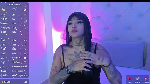 goth_tasha live