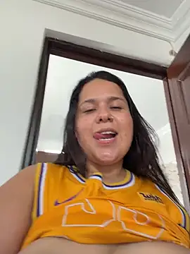 Samanthadiamonds- live