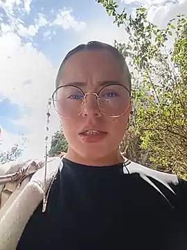 ALEJA__22 live