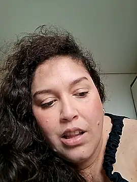 DEUSA_VAL_BBW live