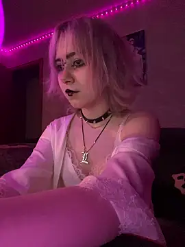 Sindy_Lou live