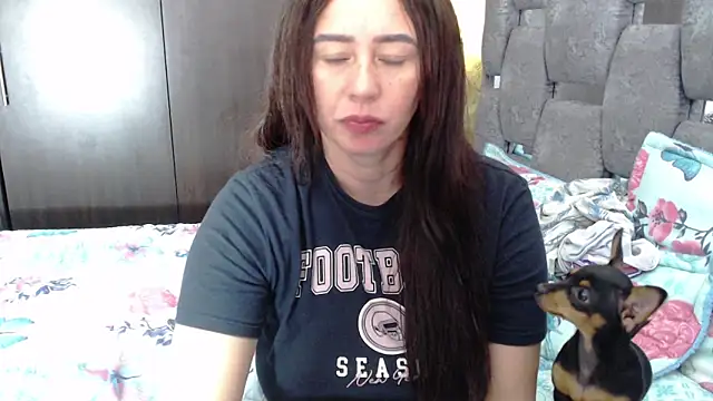 sara_hott_1 live