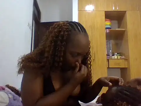 sexybaddies20 live