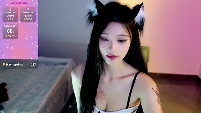 Xiaoxiao-Lopy live