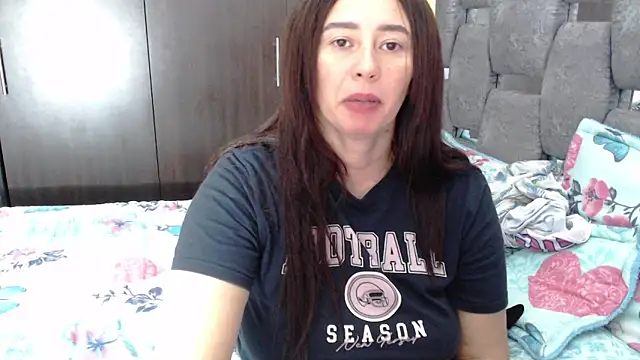 sara_hott_1 profile