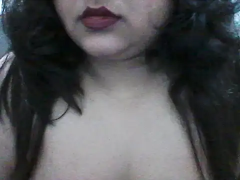 radhikkaa live