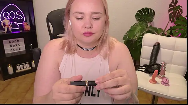MargotGrey live