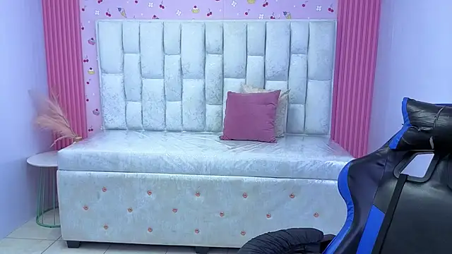shalon_diaz_s live