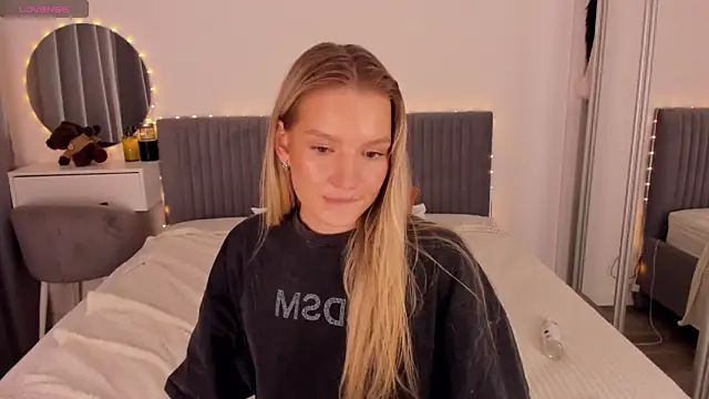 CassieRayss live
