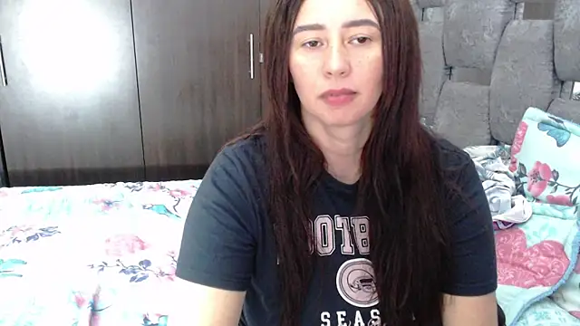sara_hott_1 live