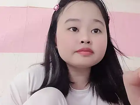 Elysia679 live