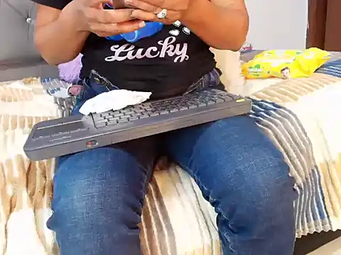 NINA_DIRTY_NASTY live
