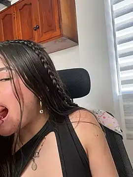 Camila_Duarte_2 profile
