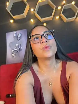 Aluna2_ live