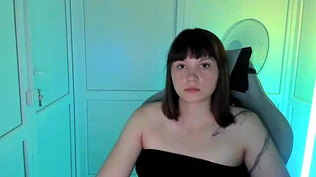 Vanilla_Vixen live