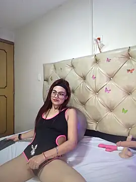 cleopatraa live
