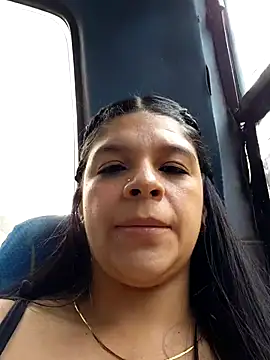 Layla-daring live