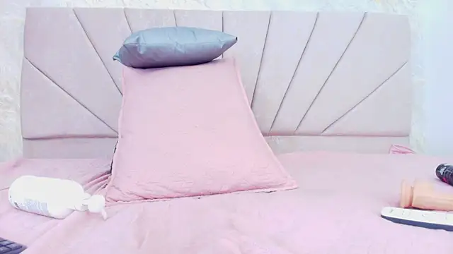 ariana_florez_ live