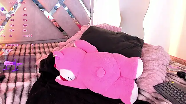 MartinaVizmara_ live