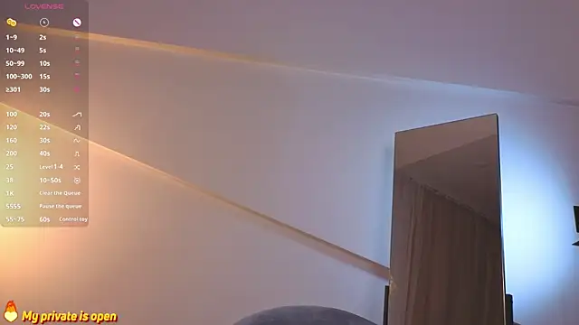 Brittney_Shaw live