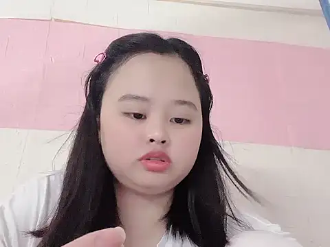 Elysia679 live