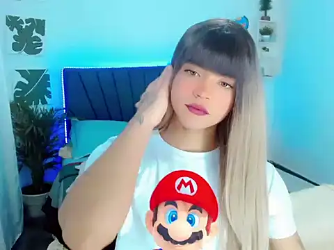 ZoeSchmmit live