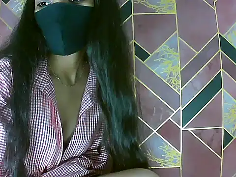 Hot-Roshni live