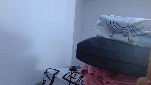 isabel_24_gil live