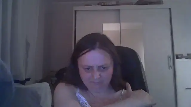 TaylorLovely live