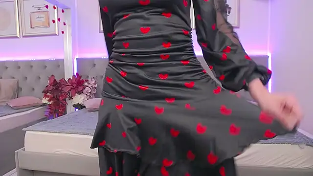MilaDaviss live