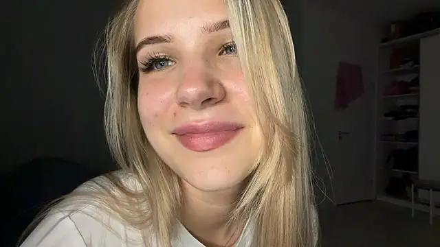 BlondeDoes profile