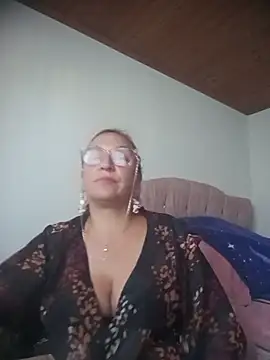 dangerous_milf live