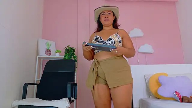 SeleneGibson__ live
