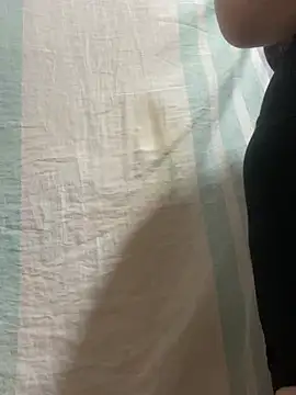 Mistress-obedient-cuckold live