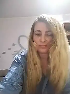 AngelWhite008 live