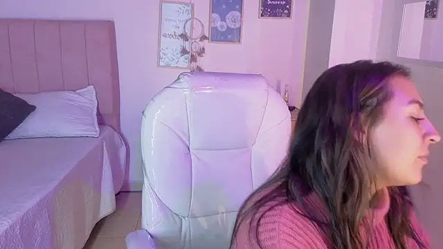 miia_thompson1 live