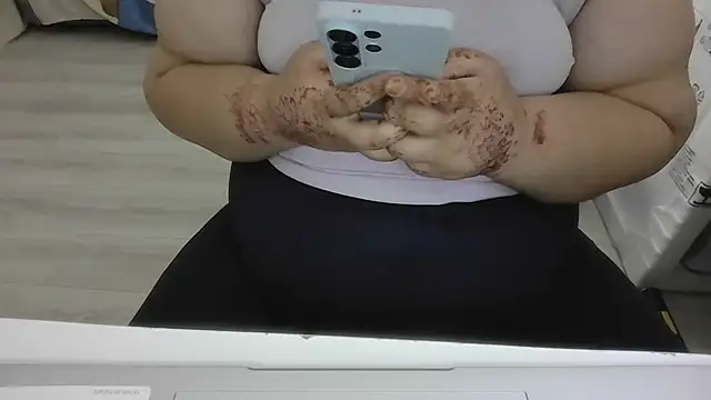 Akiyha live