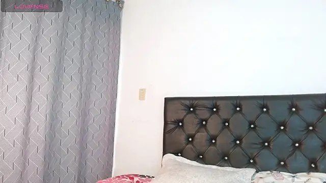 Ameliejoness_ live