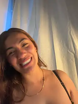emmily_d live