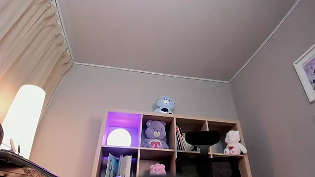 Emma_Lirys live