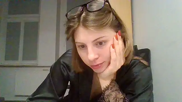 Devil_Maiden live